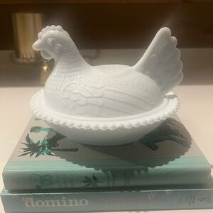 Vintage Indiana Glass Hen White Canister